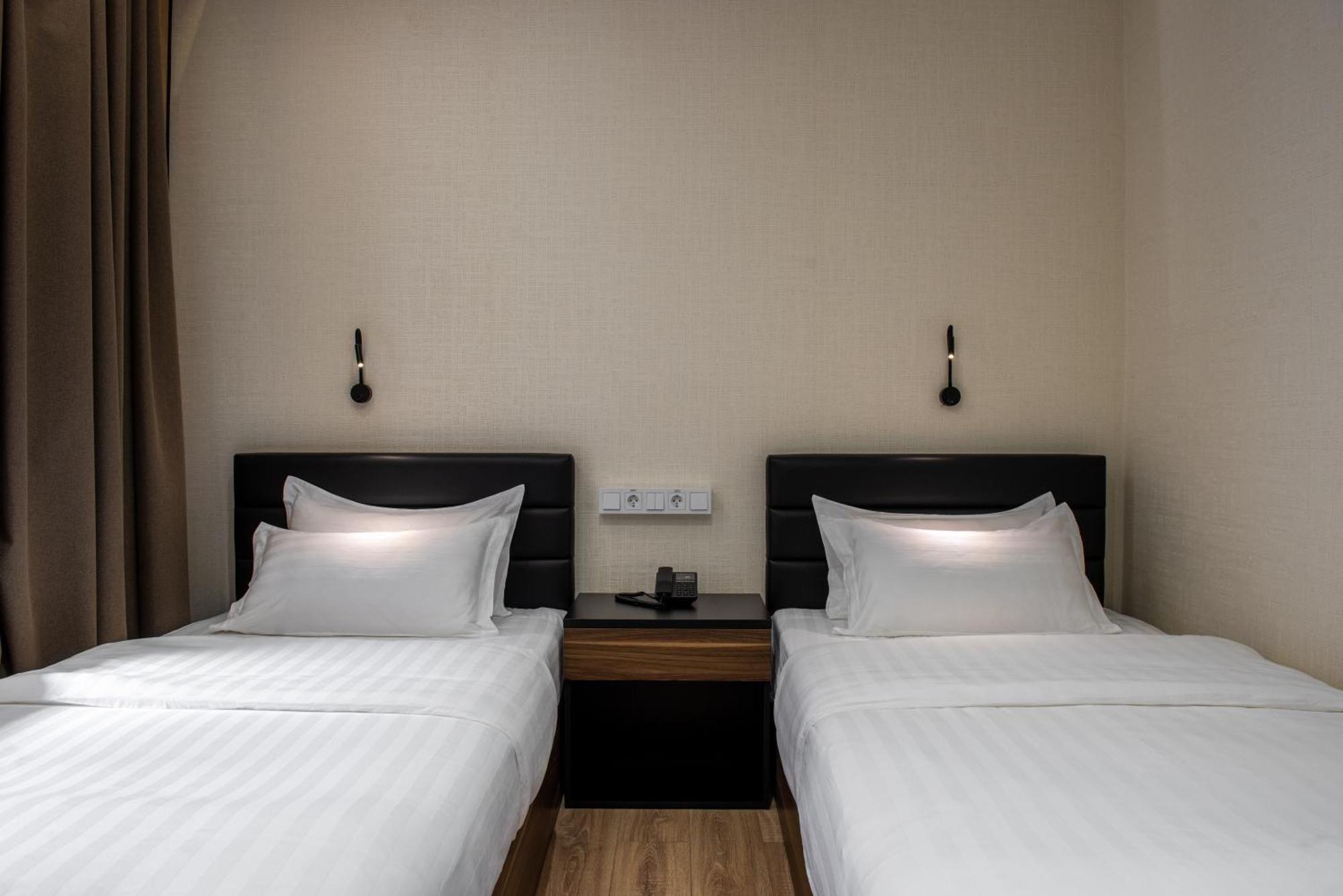 Silk Road Premium Hotel ทาชเคนต์ ภายนอก รูปภาพ