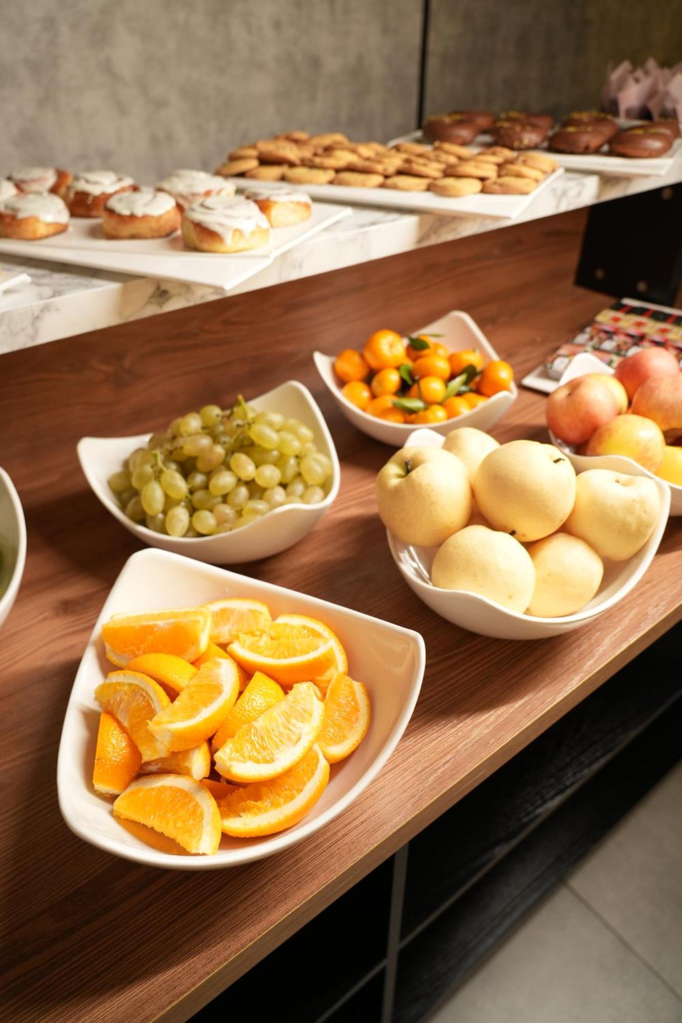 Silk Road Premium Hotel ทาชเคนต์ ภายนอก รูปภาพ