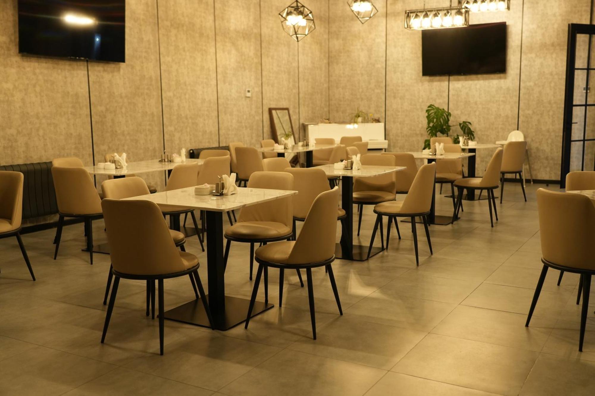 Silk Road Premium Hotel ทาชเคนต์ ภายนอก รูปภาพ